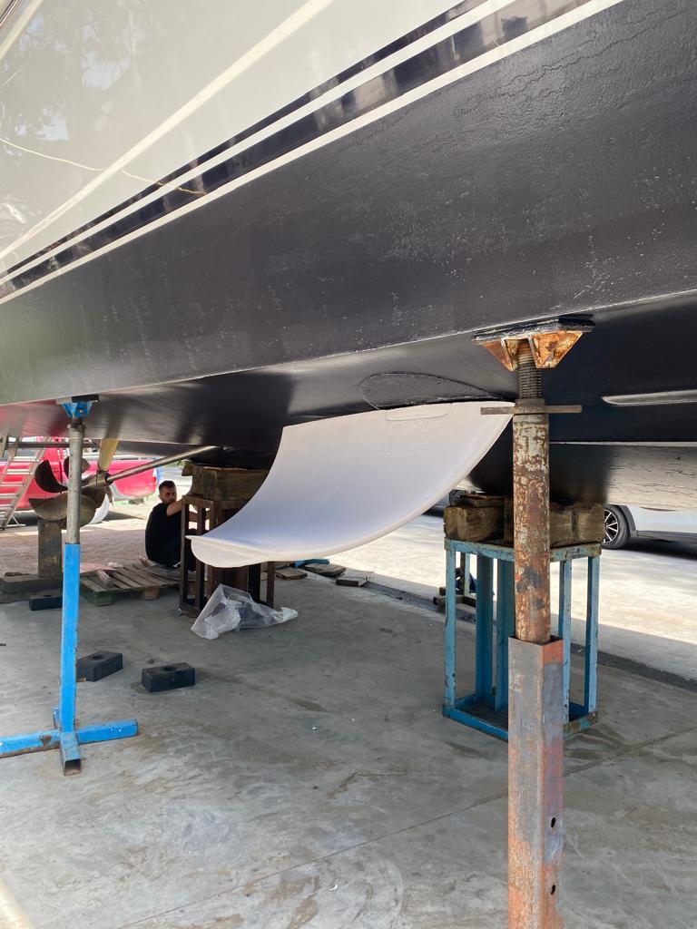 42b307c5 7d5a 450b 83d6 c640176a6aeb